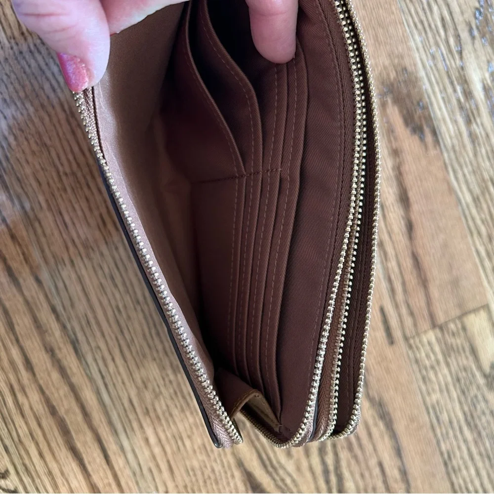 Coach double zip pouch wallet wristlet - Picture 13 of 16